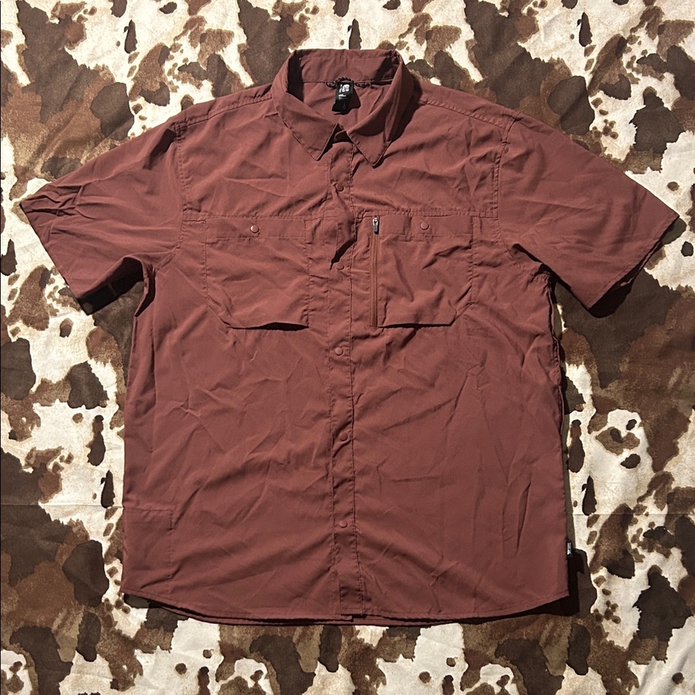 Mountain Hardwear Lightweight Button Up Shirt L